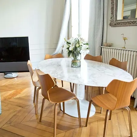 아파트 Luxury Bonne Nouvelle *